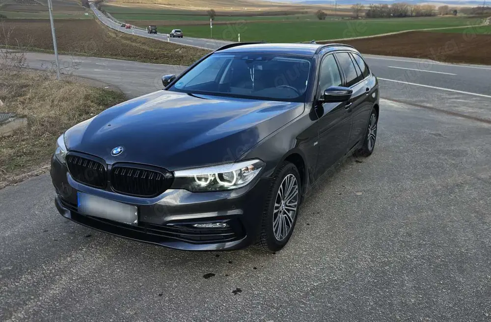 BMW 520 5er Touring Diesel 520d Touring Sport Line