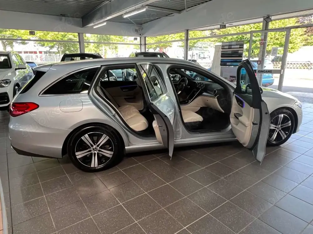 Mercedes-Benz C 220 d T 2x Avantgarde Business+Alarm+Artico+SH