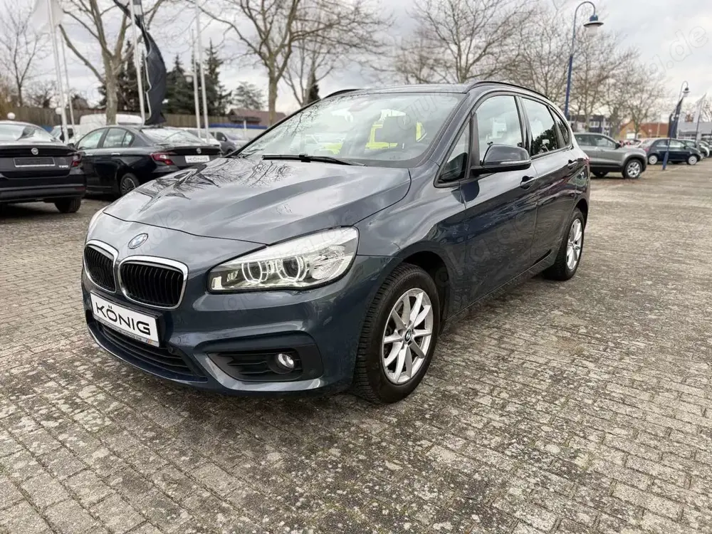 BMW 218