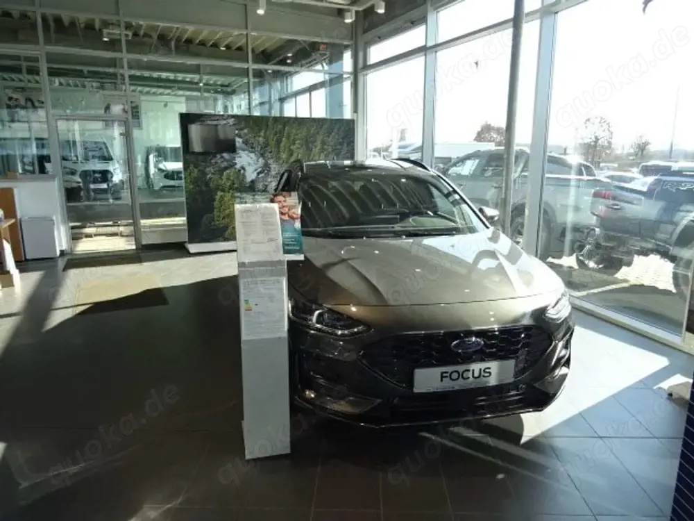 Ford Focus 1.0 Ecoboost Turnier Autom. ST-Line X+18"