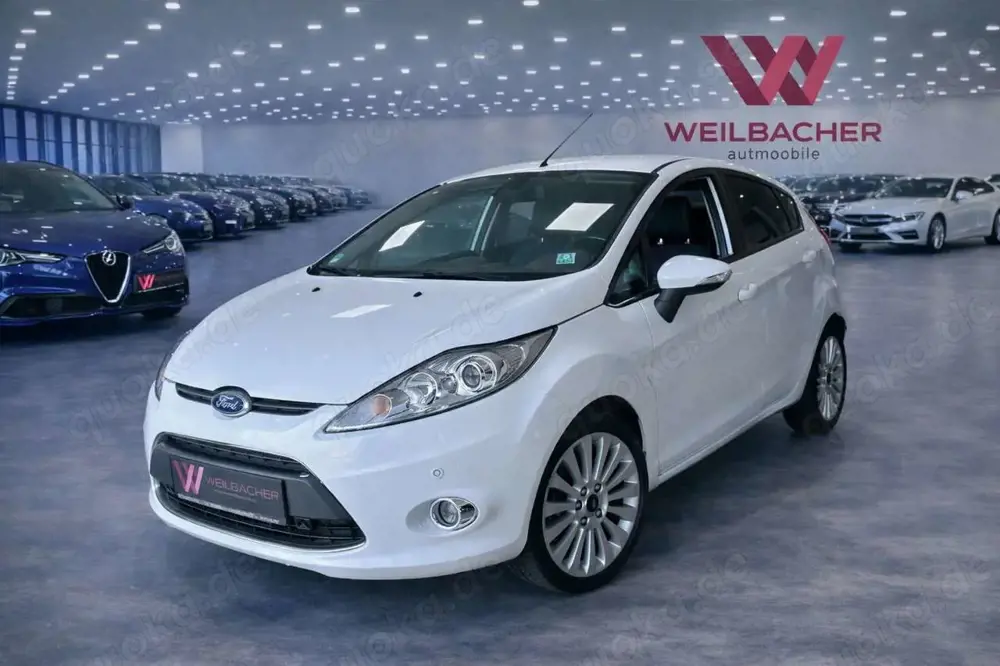Ford Fiesta Titanium Automatik * Parkpilot *