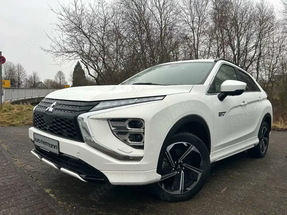 Mitsubishi Eclipse Cross Select Hybrid 4WD