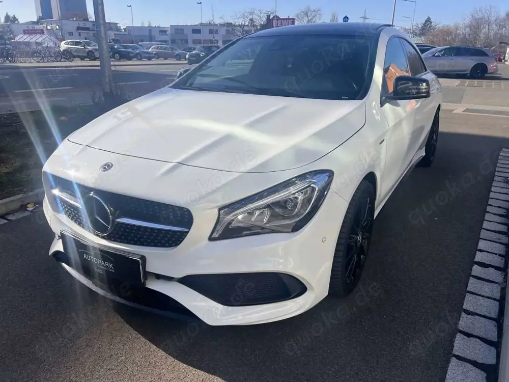 Mercedes-Benz CLA 220 /AMG Line/Pano/Navi/SHZ/ACC/Leder/Kamera