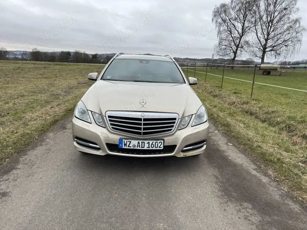 Mercedes-Benz E 250