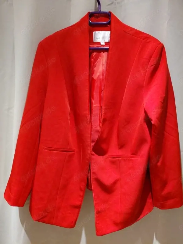Roter Blazer mit kleinem Stehkragen in Größe 52 von Bonprix