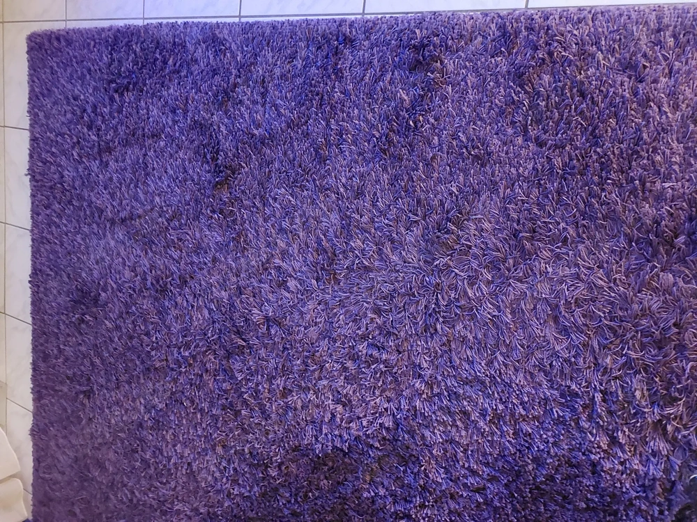 Teppich lila zu verkaufen 