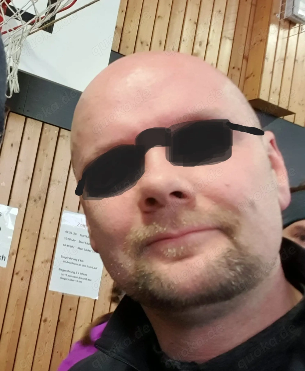 Suche für FREITAG eine Dame ab 50+++ Tg 150 