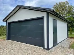 Isolierte Fertiggaragen aus Sandwichplatten  Fertiggarage nach Maß  MARSGARAGE 6x7