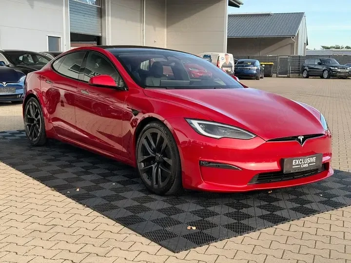 Tesla Model S Model S Plaid 