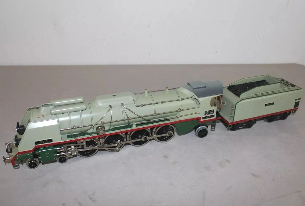 Hehr frz. Schnellzuglokomotive ME 7012920 im OKT - Spur 0 - sehr gut