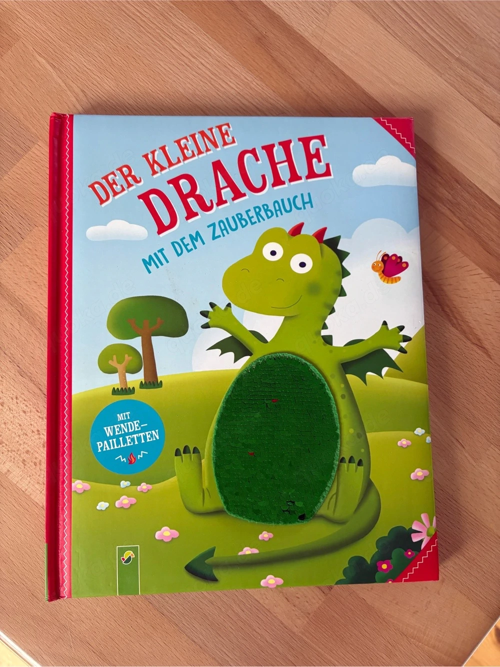 Sehr gut erhaltenes Kinder Buch  Der kleine Drache mit dem Zauberbaum  von Schwager & Steinlein Verl