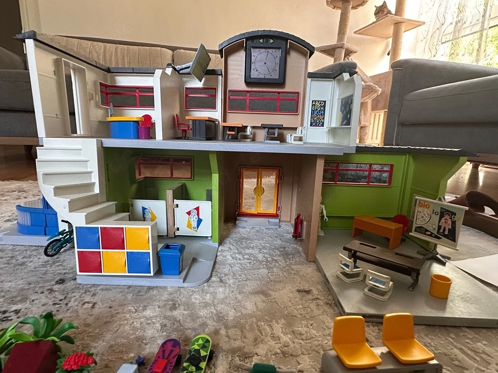 Playmobil Die Schule 9453 unf Turnhalle 9464