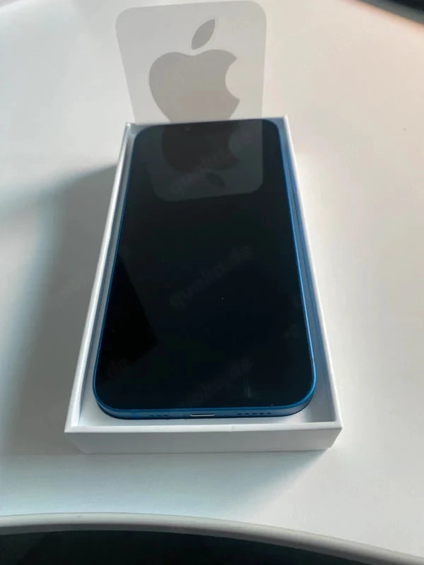 IPhone 13 in blau mit 128 GB Top Zustand