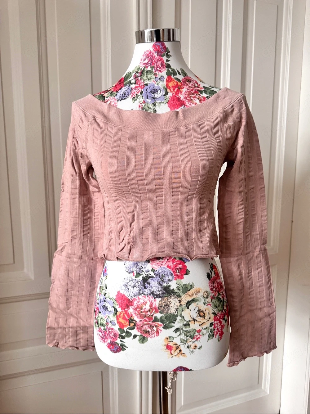 Rosa Langarm-Crop Top, neu, von Prozis 