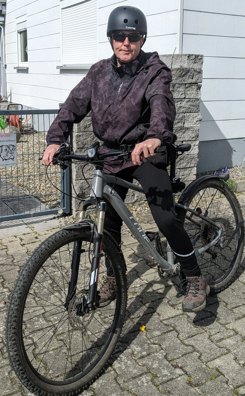 Er sucht Sie zum verwöhnen und für Erotik