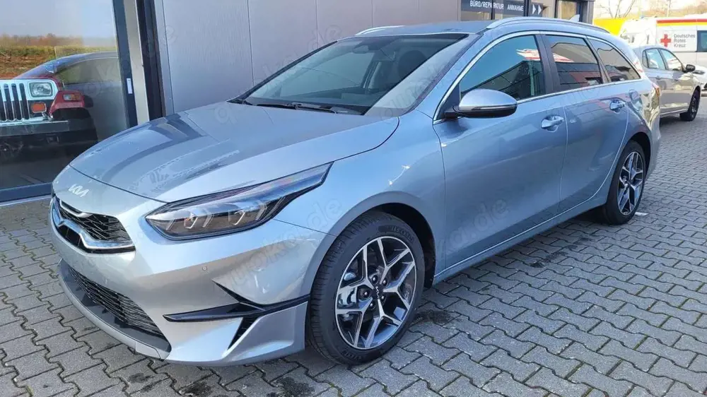 Kia Ceed SW / cee'd SW Kia Ceed SW AT Top*VollLED*Navi*Shzg*Cam*