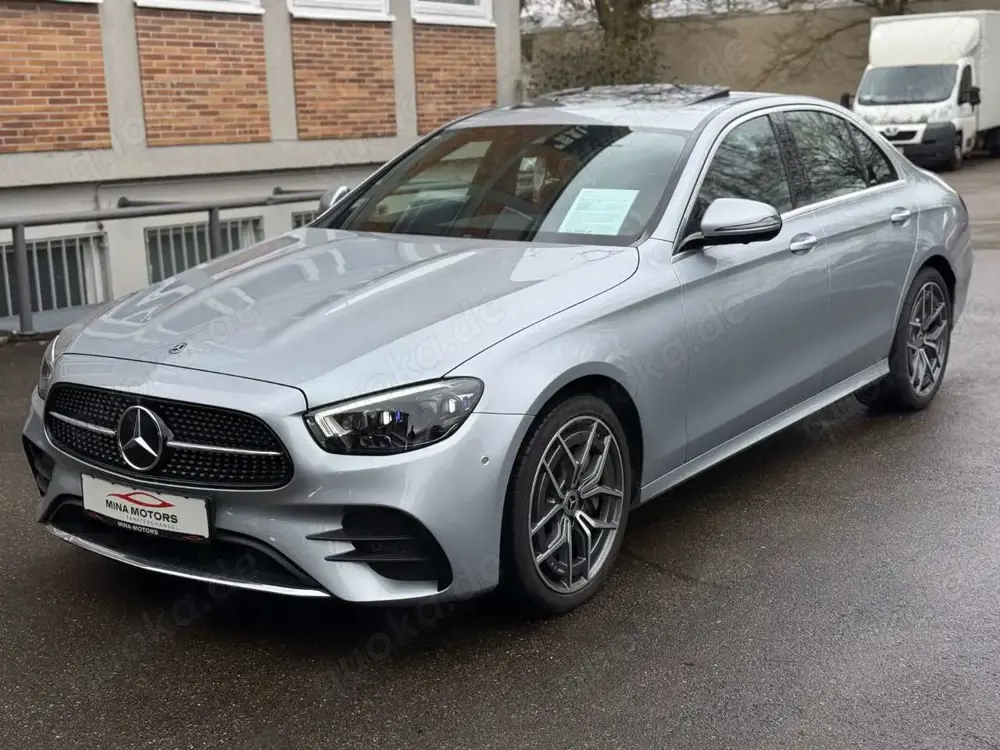 Mercedes-Benz E 450 AMG Line 4Matic Glas LED *4,69%*Garantie*