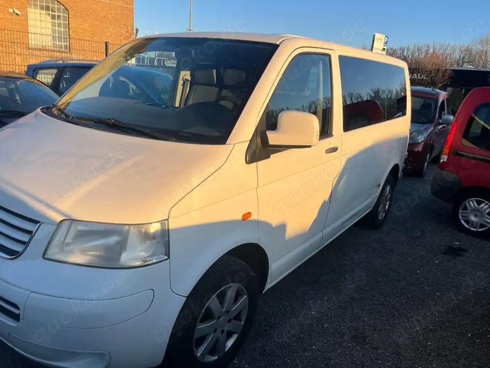 Volkswagen T5 Transporter Kasten-Kombi Kombi