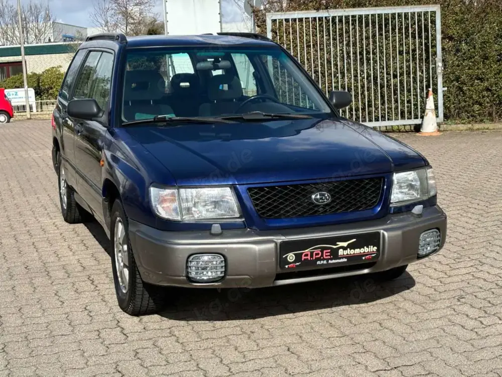 Subaru Forester 2.0  20th Anniversary 4x4 TÜV NEU AUTOM