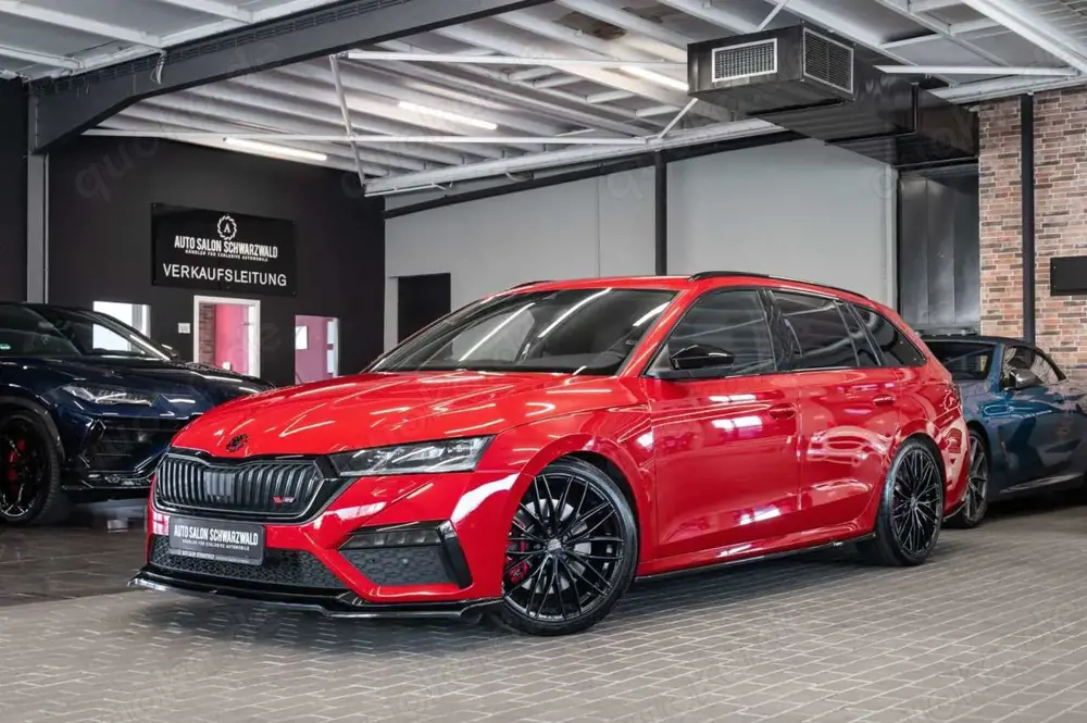 Skoda Octavia Kombi RS|APR|HURRICANE AGA|PANO|STDHZ