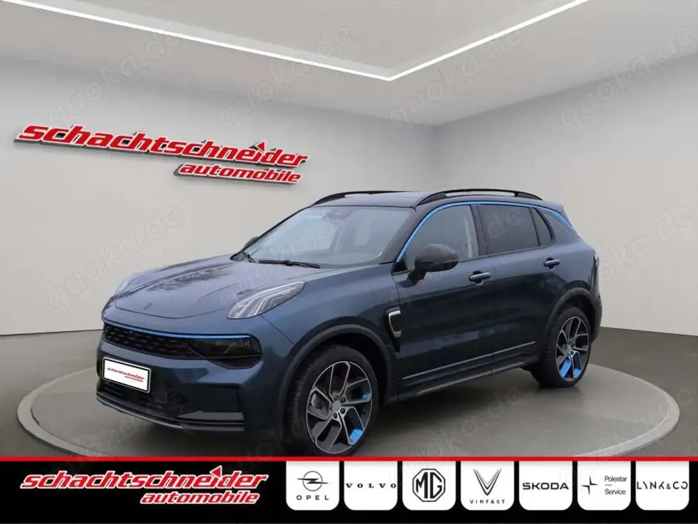 Lynk  Co 01 PHEV+360+LED+Panorama+BLIS+ACC