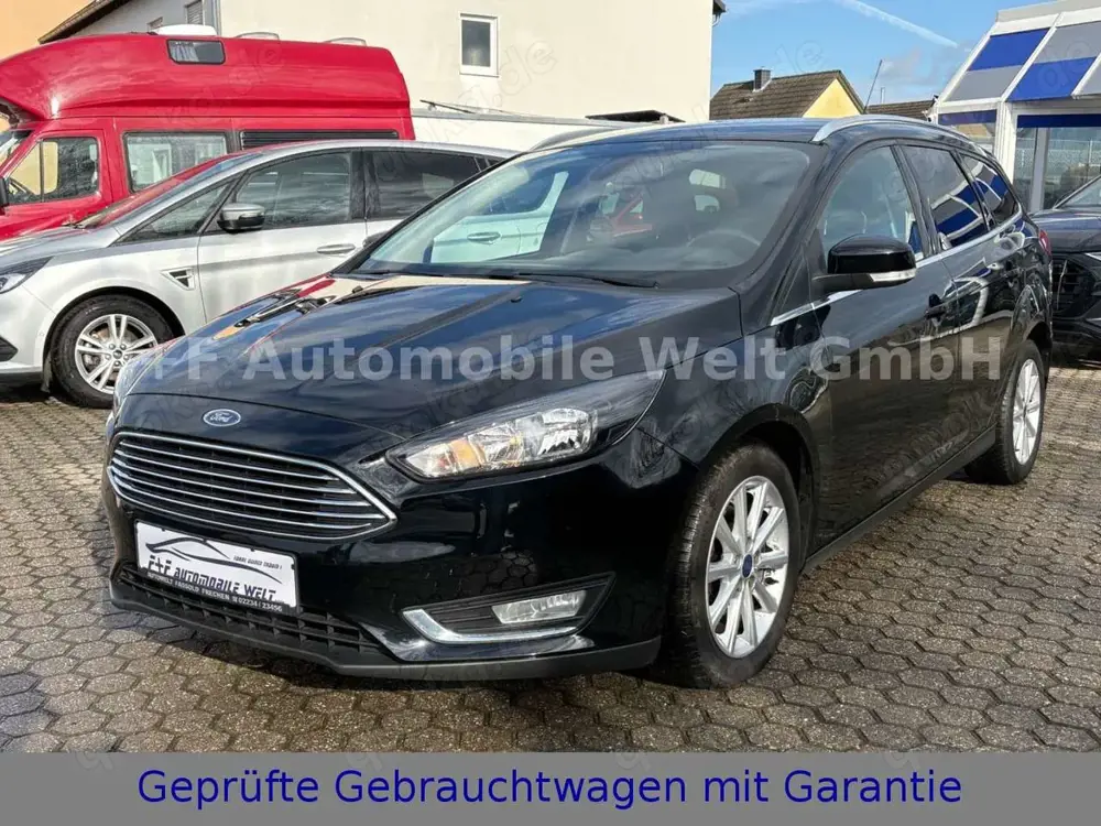 Ford Focus Turnier Titanium*KLIMA*PDC*BT*CARPLAY*