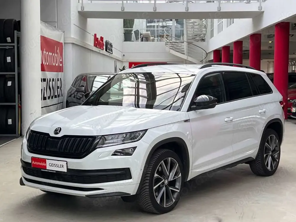 Skoda Kodiaq Sportline 4x4 DSG Virt.CP+360°+LED+Navi
