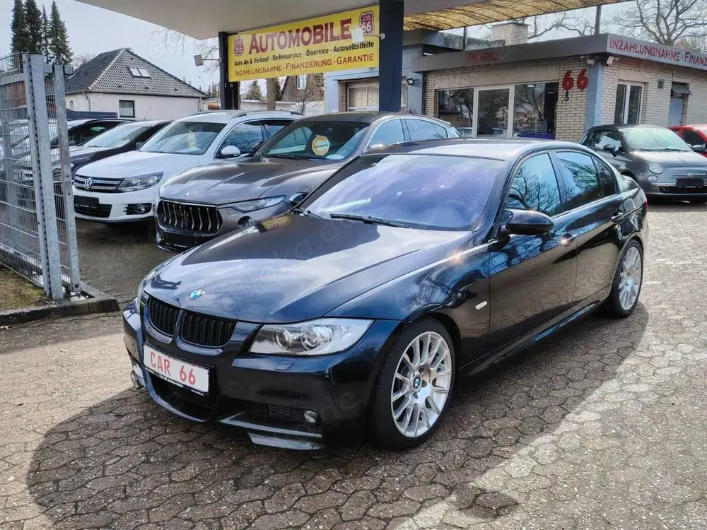 BMW 320