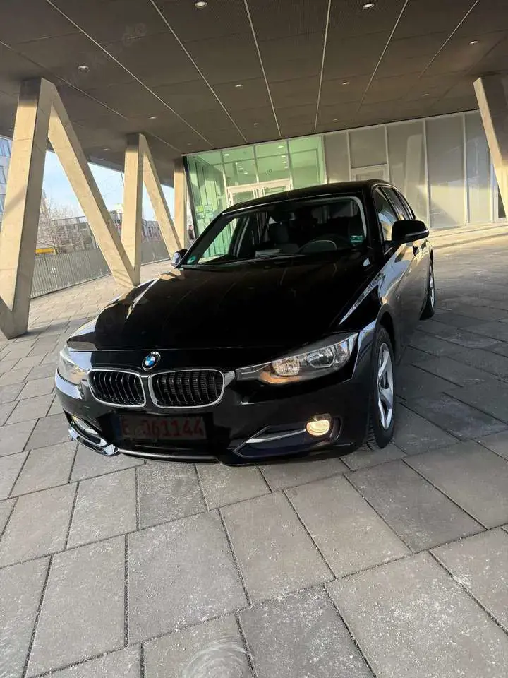 BMW 318 318d Touring Sport Line