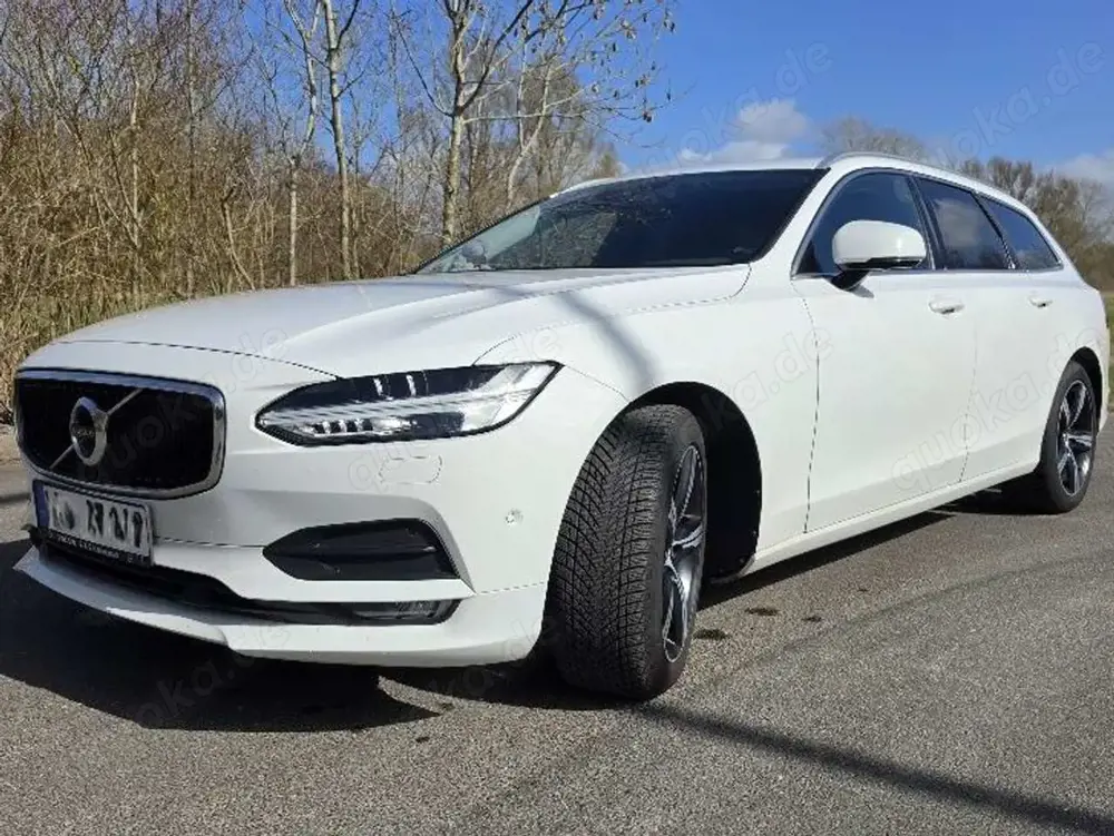 Volvo V90