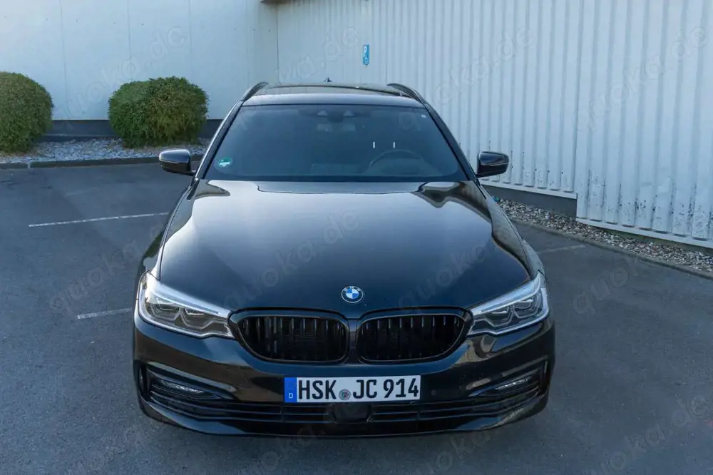BMW 530 530d xDrive/Massage/Sitzbelüftung/Panorama