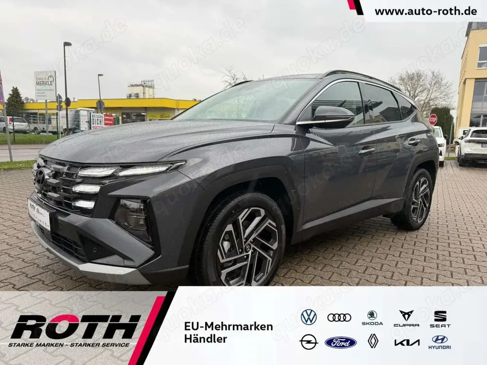 Hyundai TUCSON Executive HEV 4WD Pano*Navi*Matrix*360*ACC