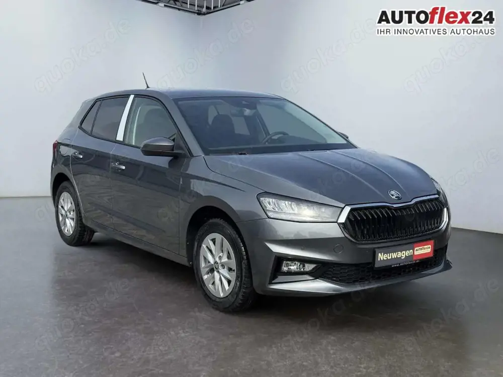 Skoda Fabia Drive Plus 1.0 TSI DSG 2ZKlima AHK Apple 2 x PD...