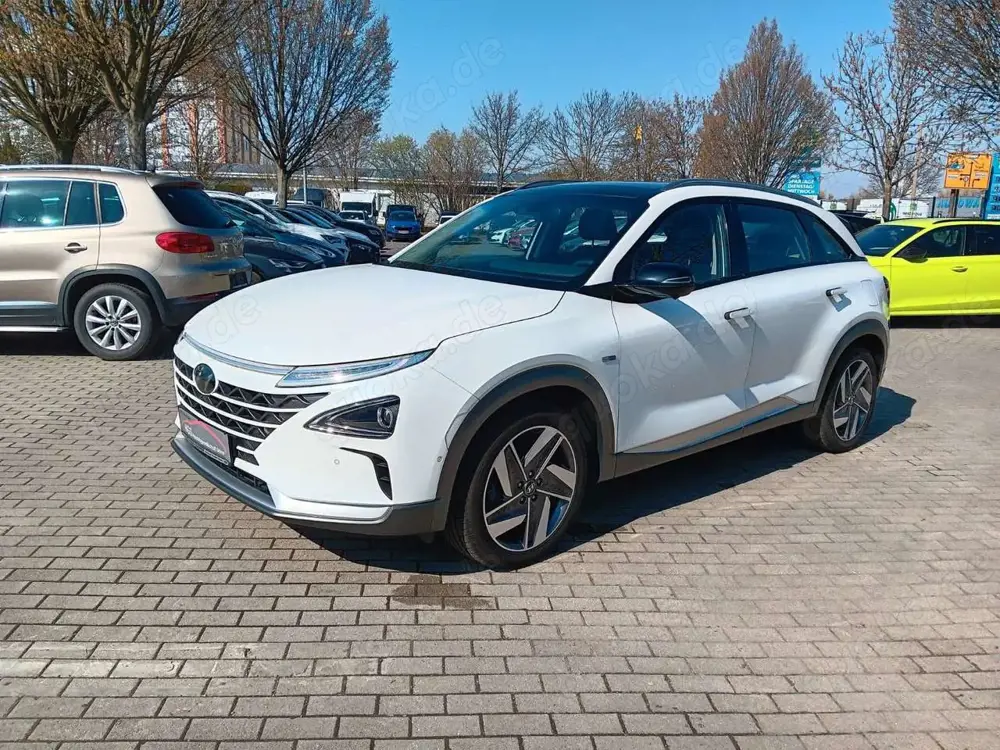 Hyundai NEXO Basis Klima Schiebedach LED Leder Kamera