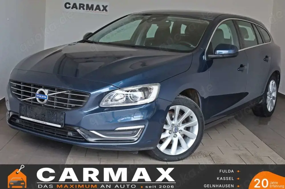 Volvo V60 Kombi Momentum T.Leder,Navi,Xenon,Kamera,AHK