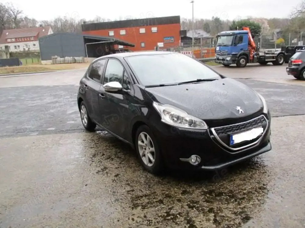 Peugeot 208 208 Diesel  4-Türer e-HDi 92 Stop