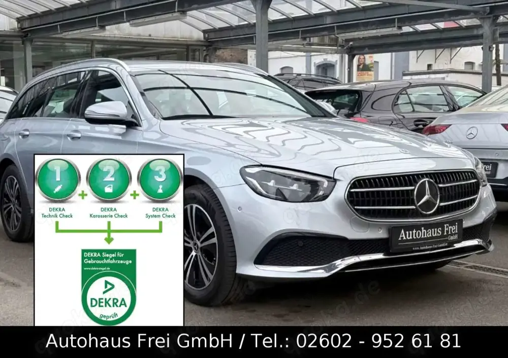 Mercedes-Benz E 220 d T AVANTGARDE 1-HAND*WIDESCREEN*LED*AMBIE