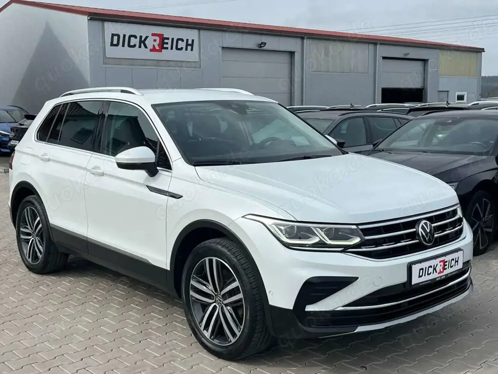 Volkswagen Tiguan Elegance 4M LEDER*HUD*DCC*AHK*MATRIX*360°