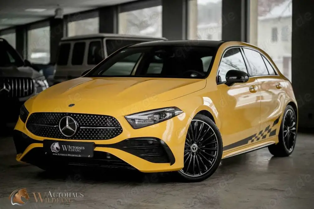 Mercedes-Benz A 220 d AMG BURMESTER AMBIENTE 360*KAM MULTIBEAM