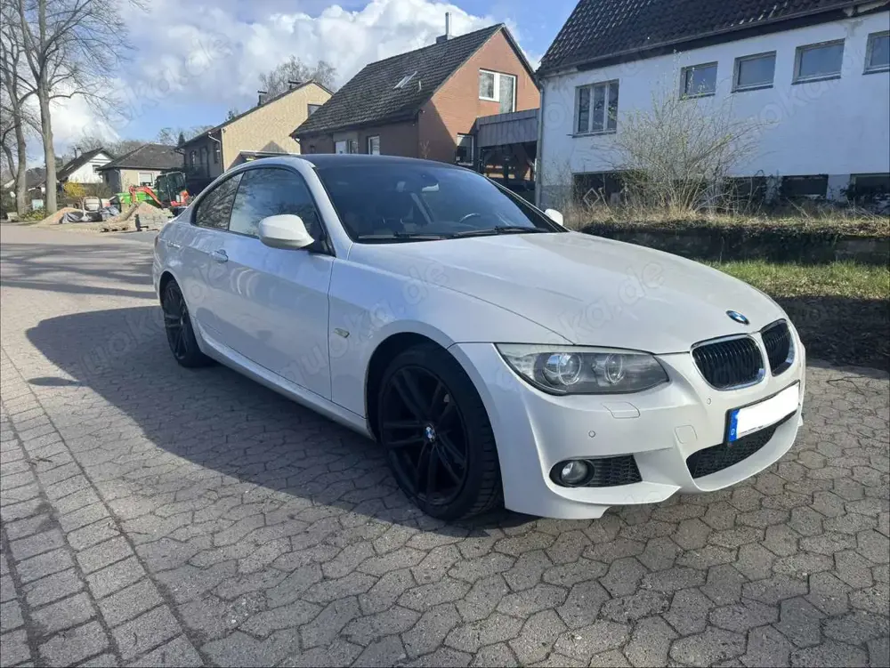 BMW 320 320d xDrive Coupe M Paket Top Zustand TÜV 03/28