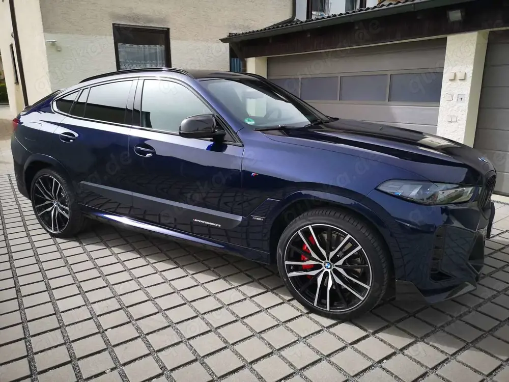 BMW X6 M X6 M60i xDrive