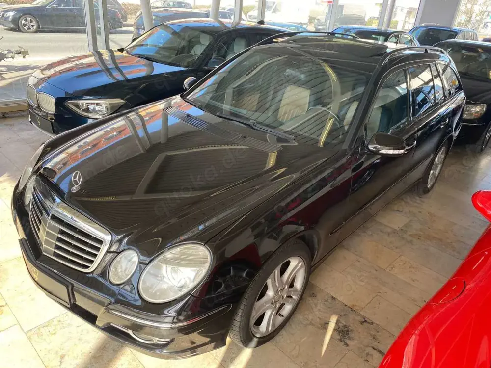 Mercedes-Benz E 350 4Matic/Desgino/Led./Harm-Kardon/SHZ+Lüft