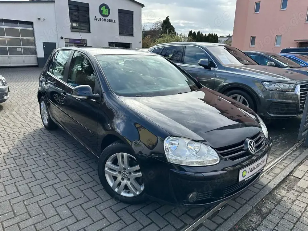 Volkswagen Golf V Lim. Sportline*KLIMAA.*PDC*SHZ*TEMPOM