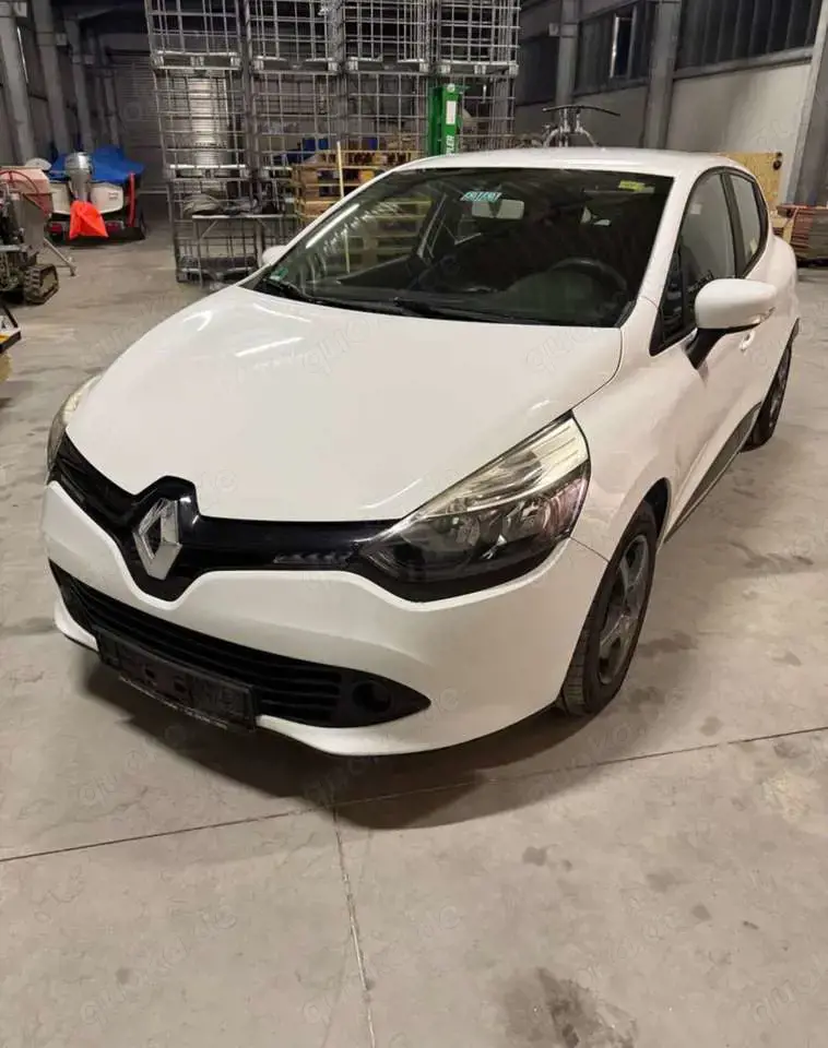 Renault Clio 1.2 16V 75 Collection