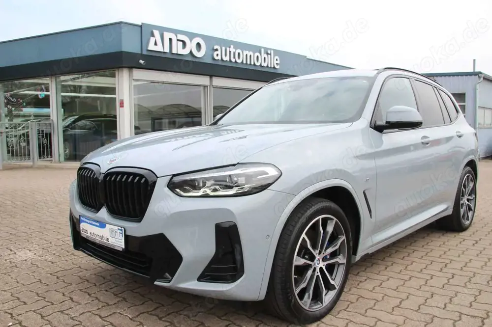 BMW X3 xDrive 20 d M Sport Paket*PANO*AHK*AMBIENTE*