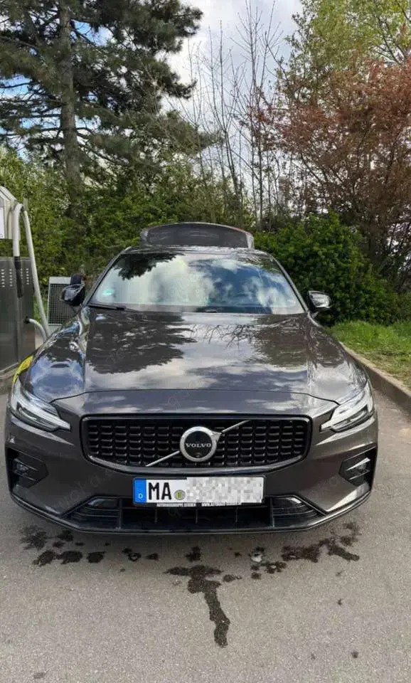 Volvo S60 B5 AWD Mild-Hybrid Ultimate Dark