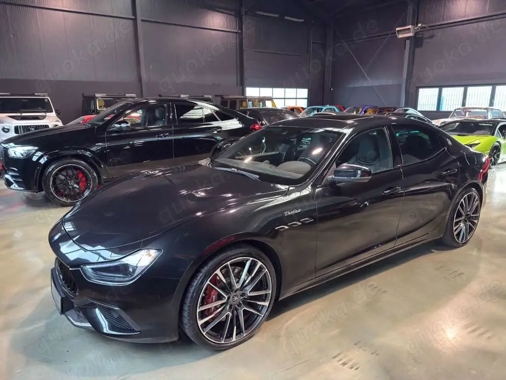Maserati Ghibli Trofeo DEUTSCHES FAHRZEUG/AUS 2. HAND/LED