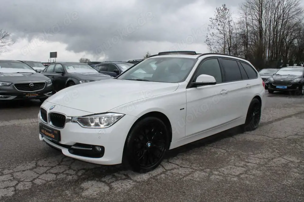 BMW 320 D XENON PDC RFK AHK PANORAMA KLIMATR
