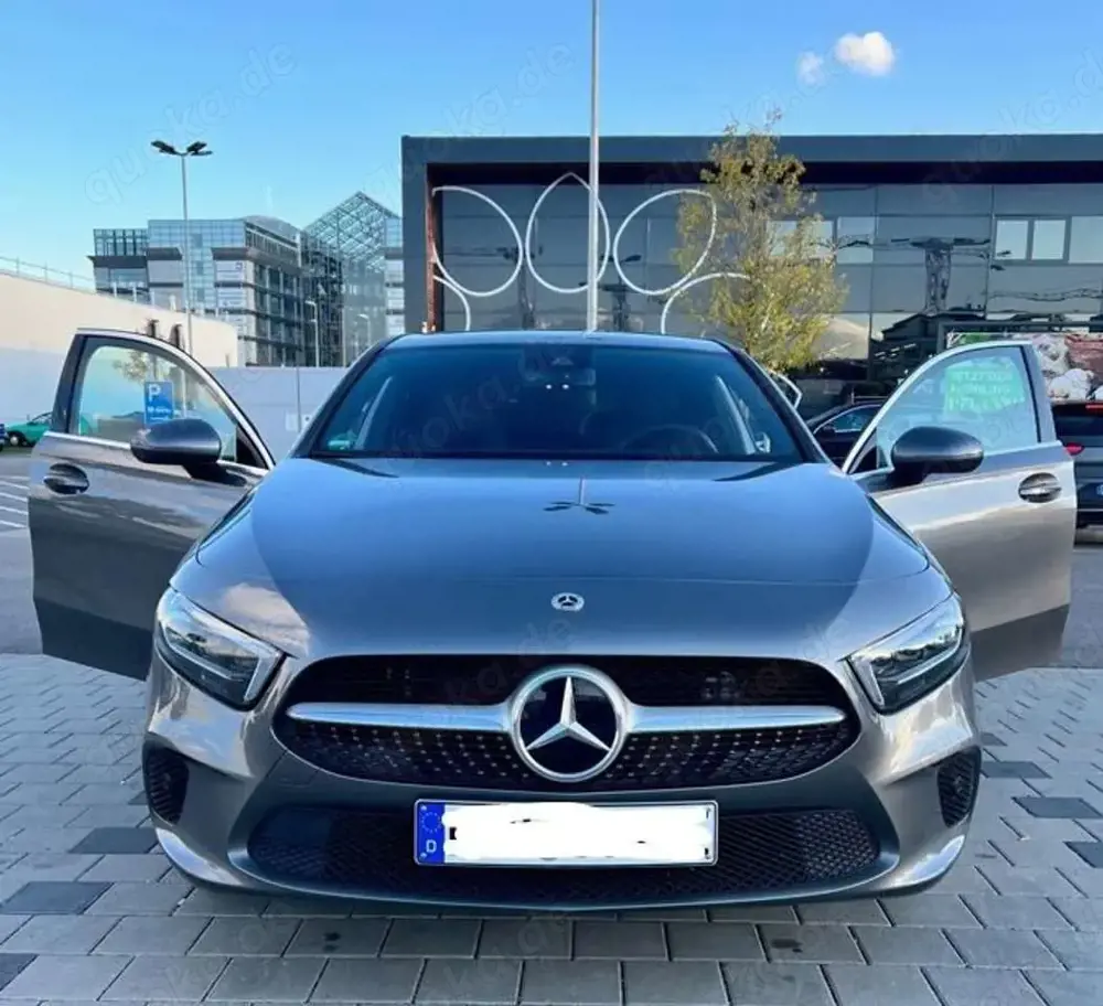 Mercedes-Benz A 250 e 8G-DCT Progressive