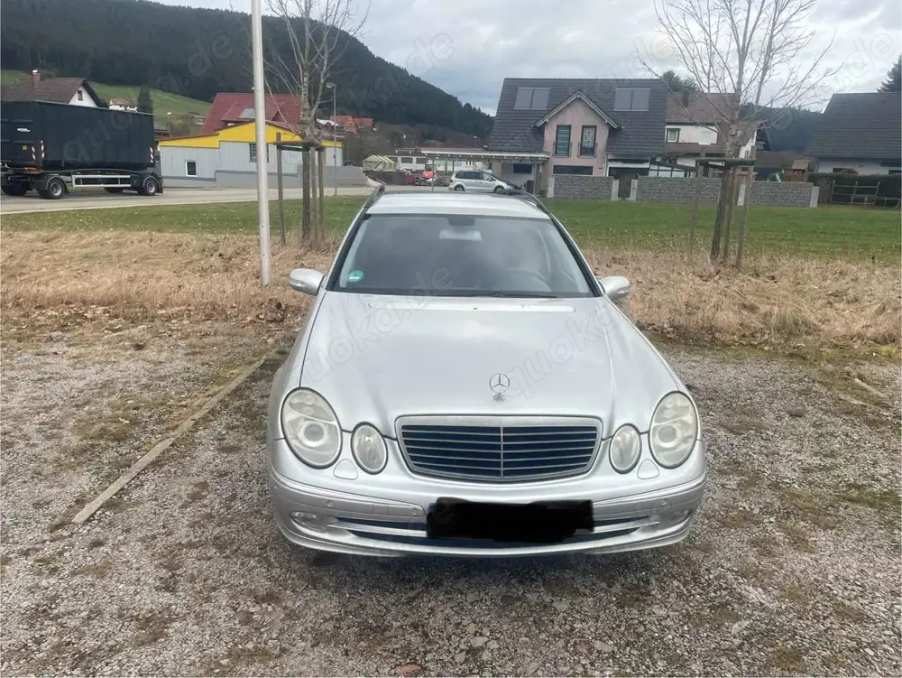 Mercedes-Benz E 200 T Kompressor Automatik Avantgarde